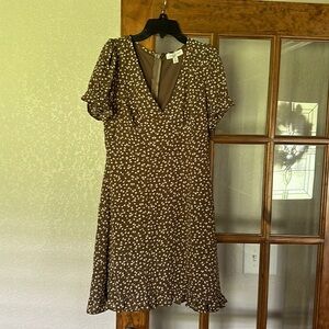 She and Sky v-neck dress